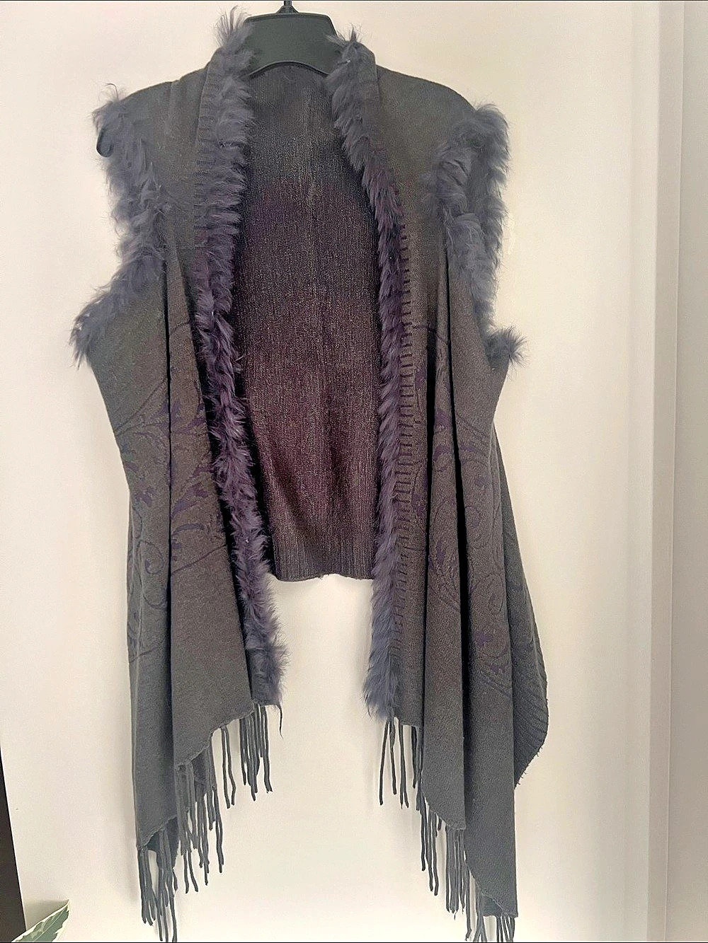 Lilibleu Rabbit Fur Trim Fringe Knit Wrap